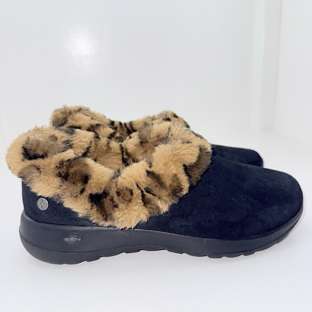 Skechers On-The-Go Joy Cozy Catch Womens 8 Black Suede Leopard Faux Fur Slip Ons